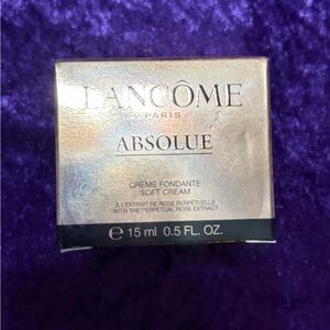 Absolue Soft Cream - Luxurious Gold Moisturizer